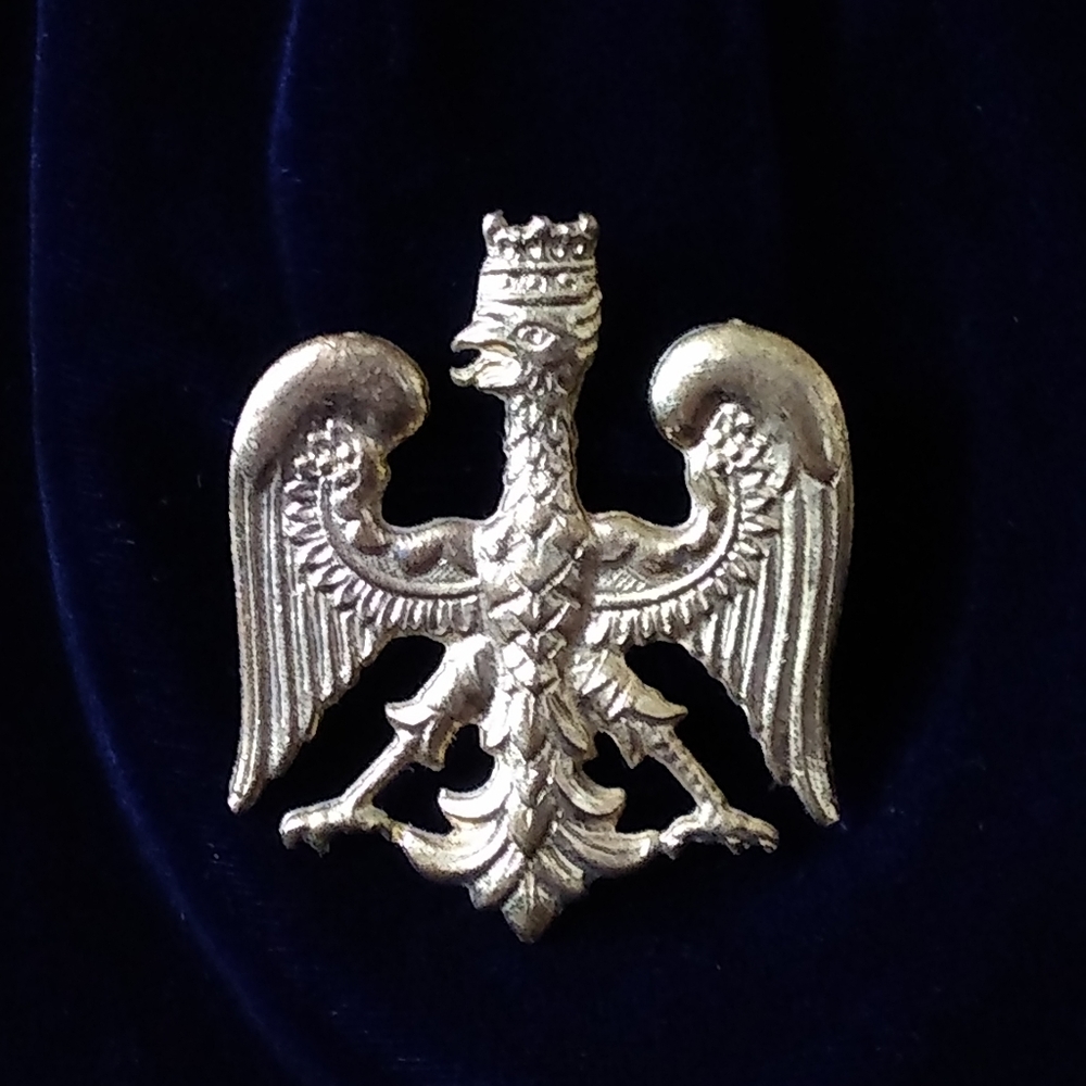 B. BLUMENTHAL brooch